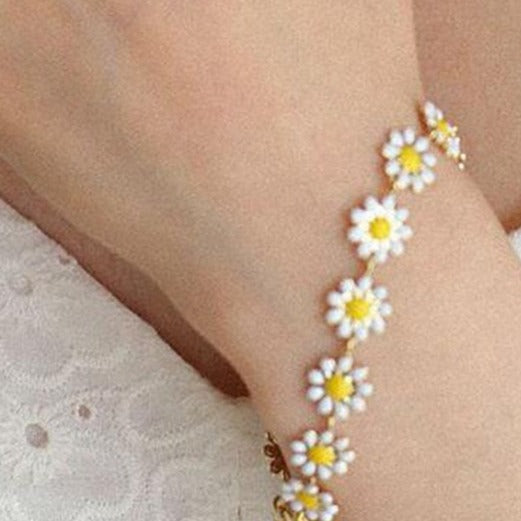 Flower Daisy Clavicle Chain Necklace