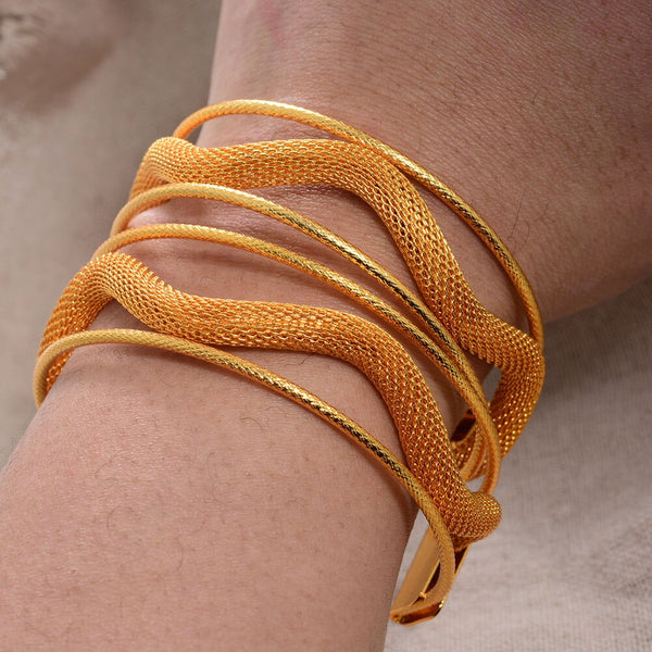 Top Quality Gold Color Bracelets for Women