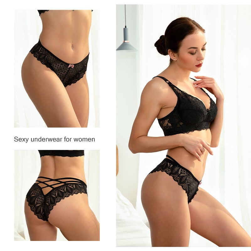 Women's sexy lace triangle briefs