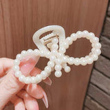 Elegant Pearls Beads Hairpin