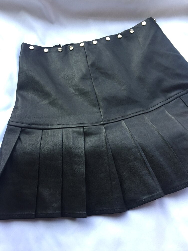 Rivet Hem Buckle High Waist Mini Skirt