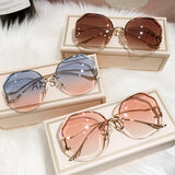 Women Metal Curved Sunglasses