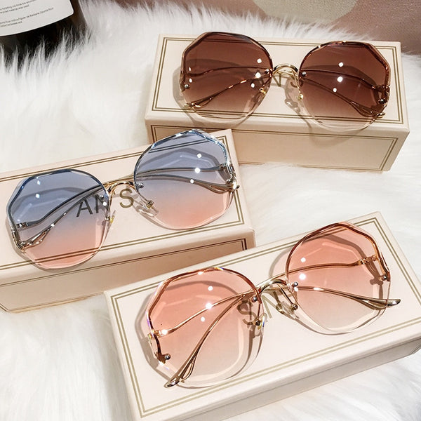 Women Metal Curved Sunglasses