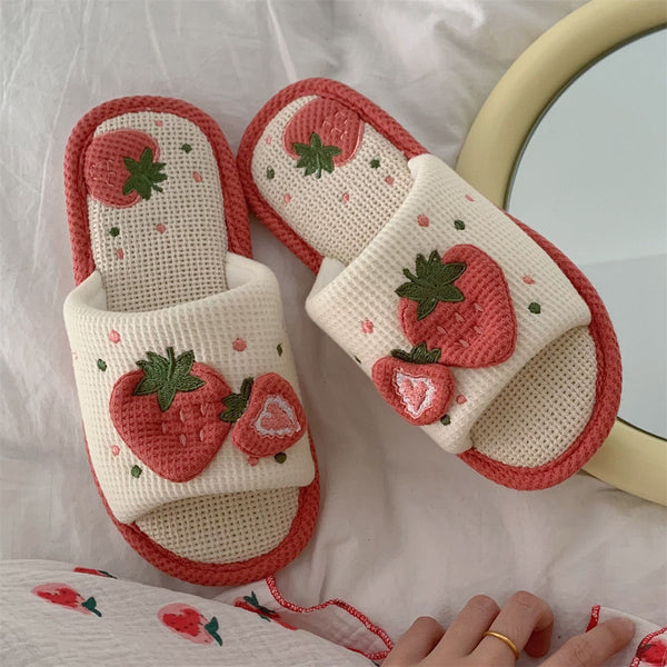 Cute Strawberry Plush Slippers 